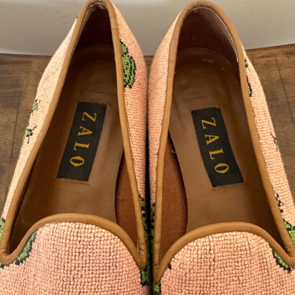 ZALO Frog Needlepoint Loafers Womens 8.5 M Pink Green Embroidered Slip On Flats - Picture 4 of 10